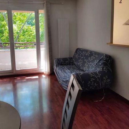 F3 Avec Balcon 5 Min Gare Sqy Et Parking Gratuit Apartment Guyancourt Exterior photo